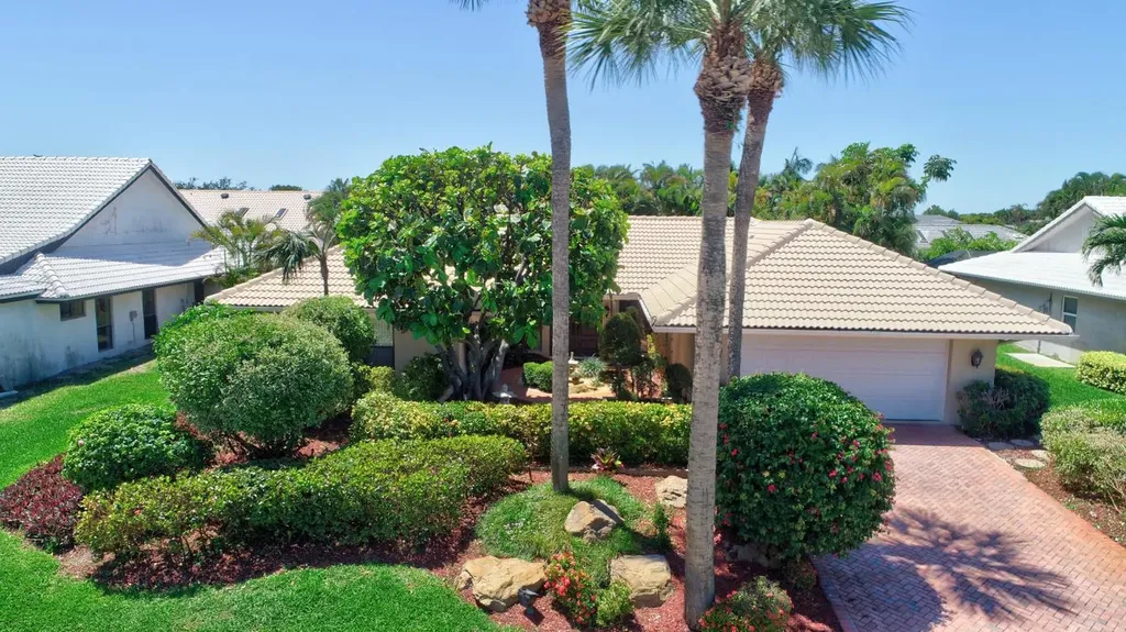 4564 White Cedar Lane Delray Beach FL 33445