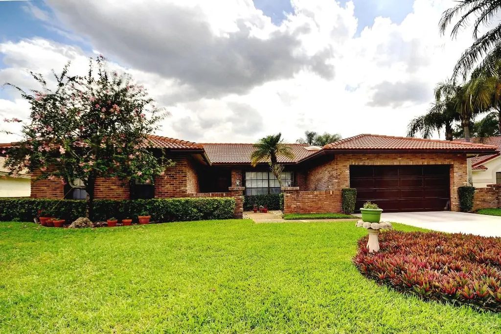 20096 Back Nine Drive Boca Raton FL 33498