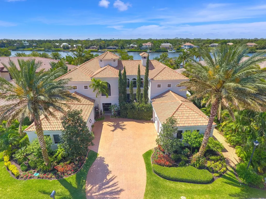 19100 SE Reach Island Lane Jupiter FL 33458