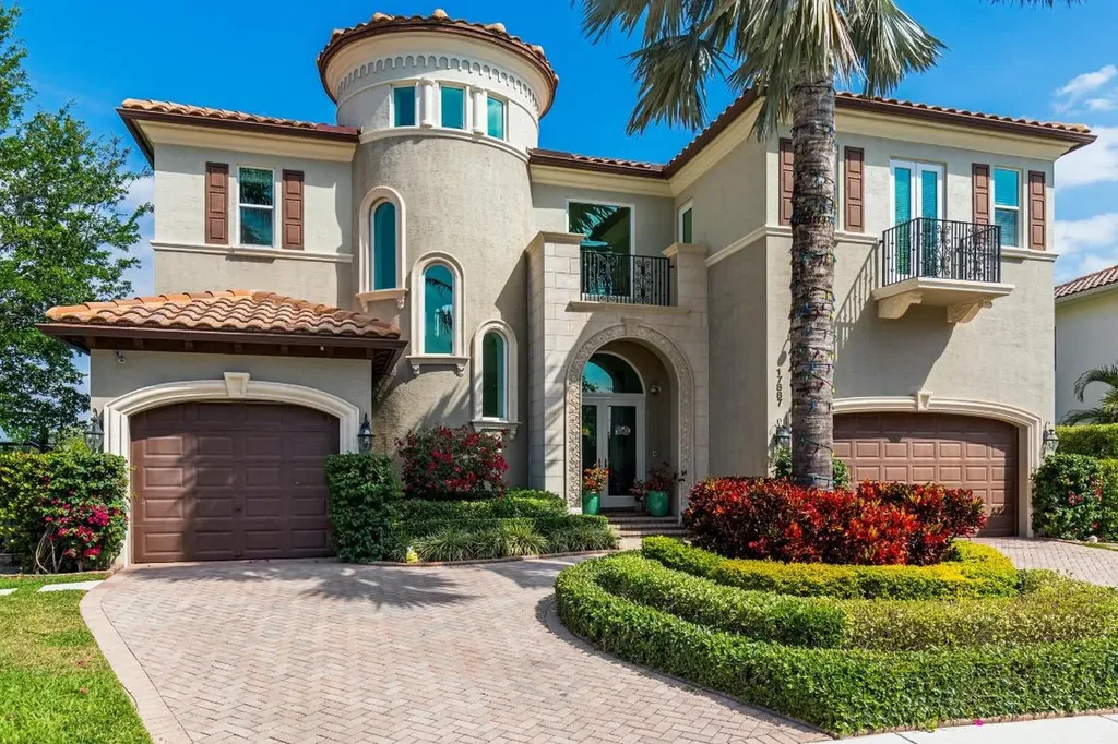 17887 Cadena Drive Boca Raton FL 33496