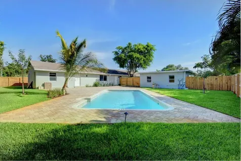 241 NE 13th Street Delray Beach FL 33444