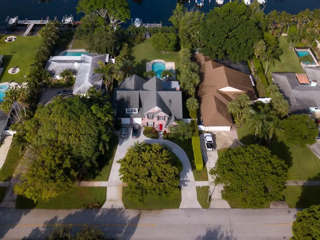 568 Anchorage Drive North Palm Beach FL 33408