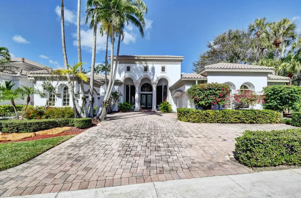7573 Playa Rienta Way Delray Beach FL 33446