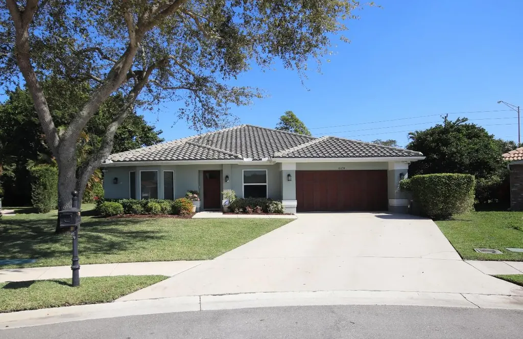 10039 Harbourtown Court Boca Raton FL 33498