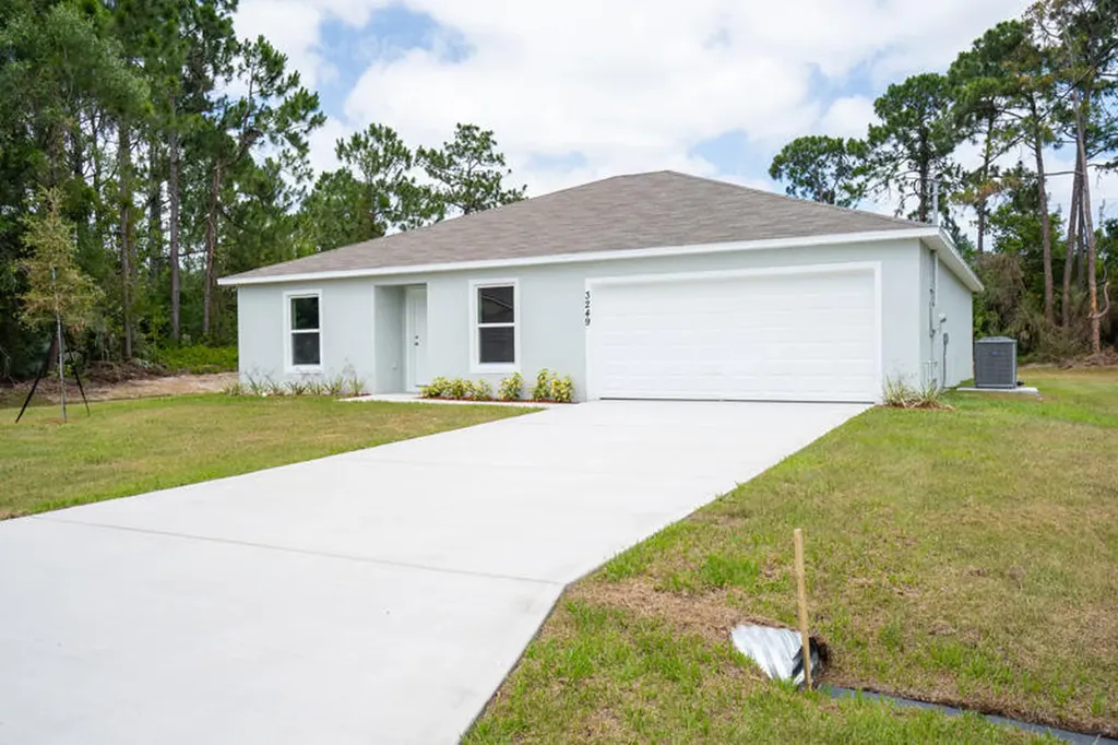 3526 SW San Giorgio Street Port St Lucie FL 34953