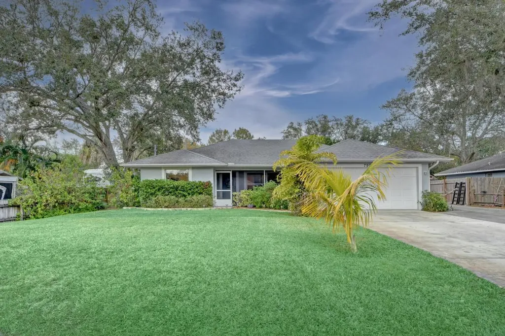 7906 Palomar Street Fort Pierce FL 34951