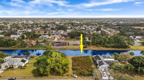 1937 SW Castinet Lane Port St Lucie FL 34953
