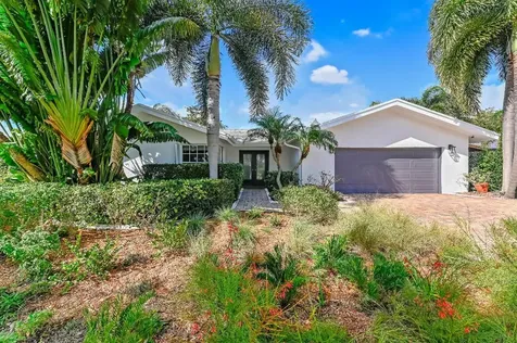 17695 Foxwood Way Boca Raton FL 33487