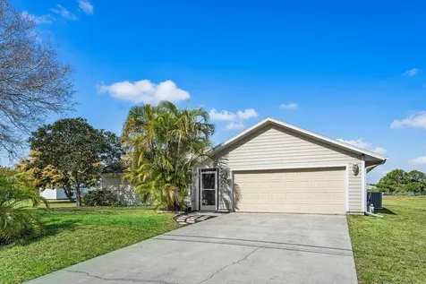 234 SW Ridgecrest Drive Port St Lucie FL 34953
