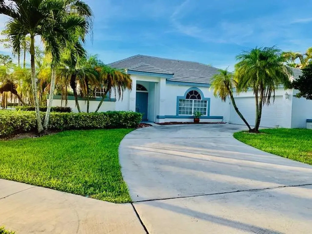 1103 Lake Breeze Drive Wellington FL 33414