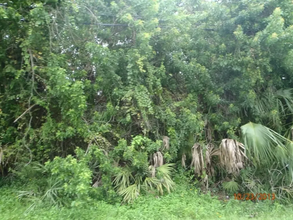 2209 SE Lennard Road Port St Lucie FL 34952