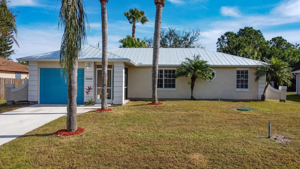 2049 SW Aguero Street Port St Lucie FL 34953
