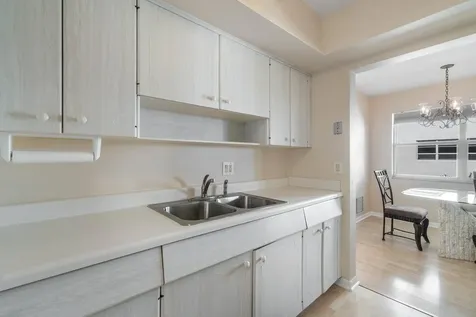 37 Yacht Club Drive North Palm Beach FL 33408