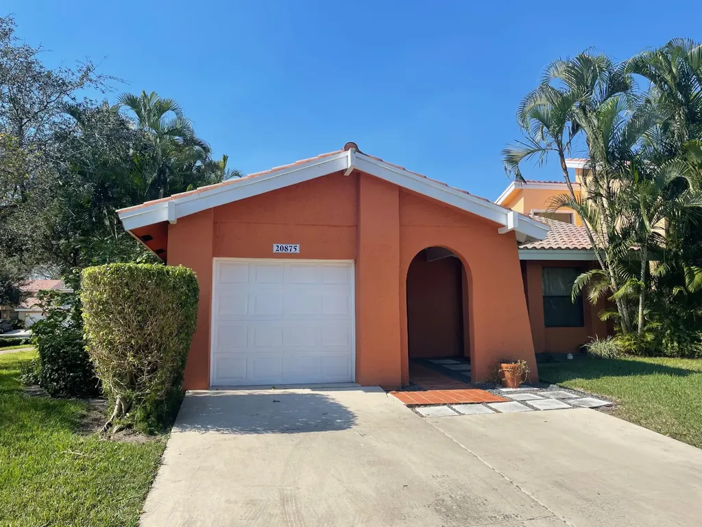 20875 Via Madeira Drive Boca Raton FL 33433