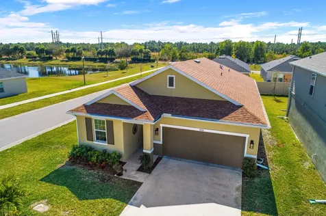 5650 NW Pine Trail Circle Port St Lucie FL 34983