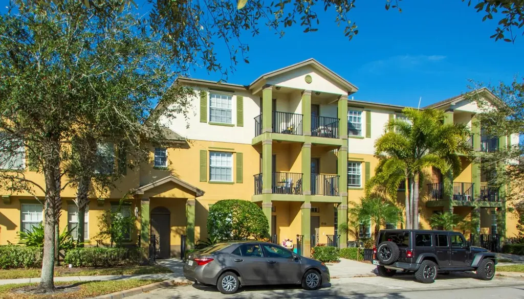 1948 SE High Springs Drive Port St Lucie FL 34952