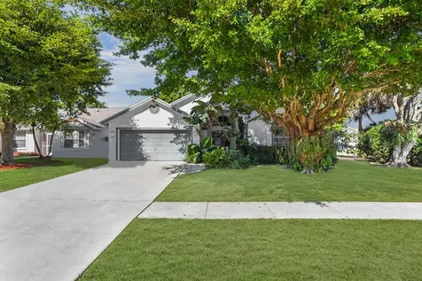 12865 Meadowbreeze Drive Wellington FL 33414