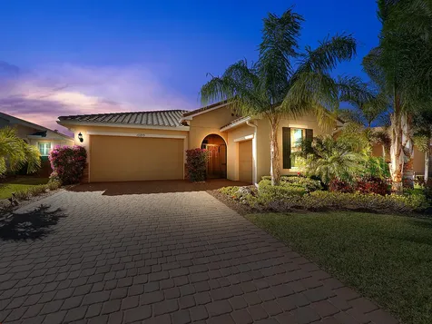 10199 SW Indian Lilac Trail Port St Lucie FL 34987