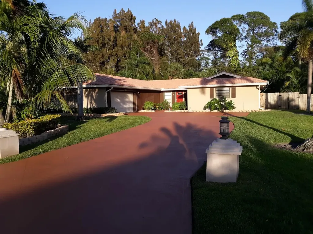 2679 NW Florida Avenue Stuart FL 34994