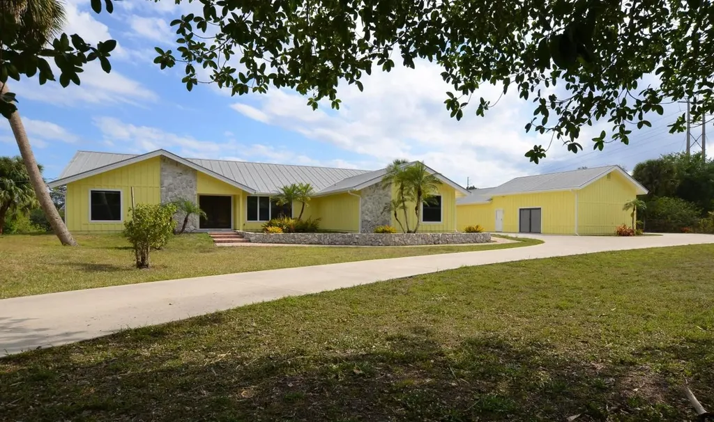 12012 SW Pineapple Court Palm City FL 34990