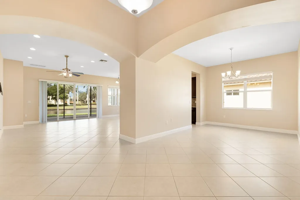 Royal Palm Beach FL 33411