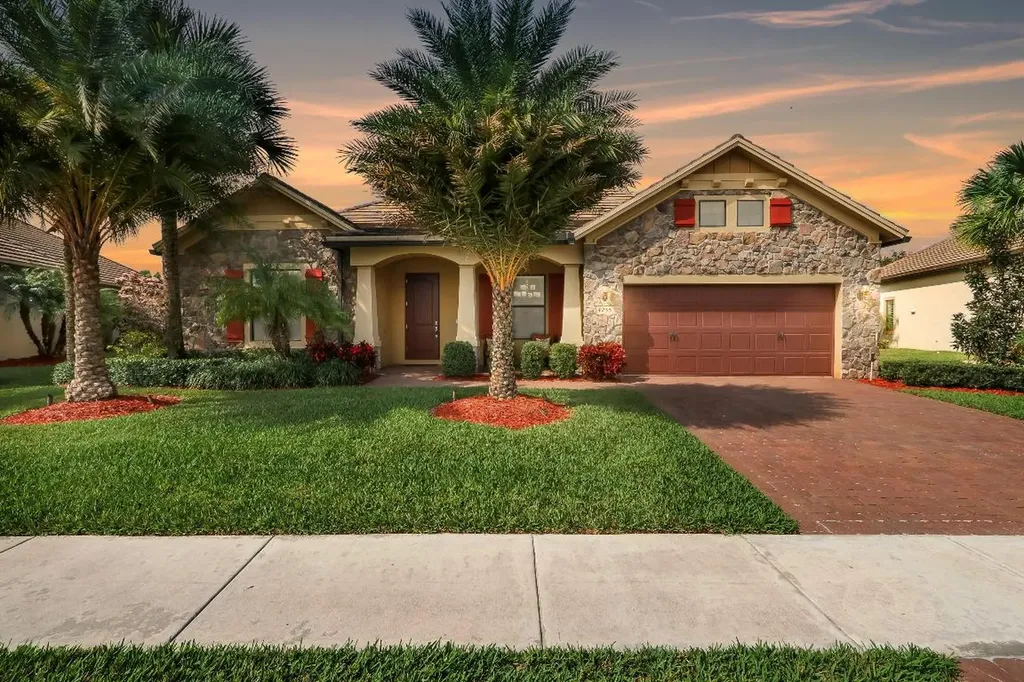 4255 Siena Circle Wellington FL 33414