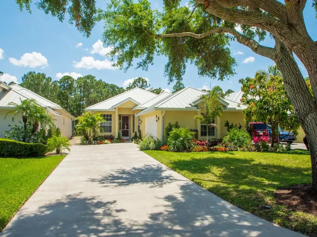 9413 Poinciana Court Fort Pierce FL 34951