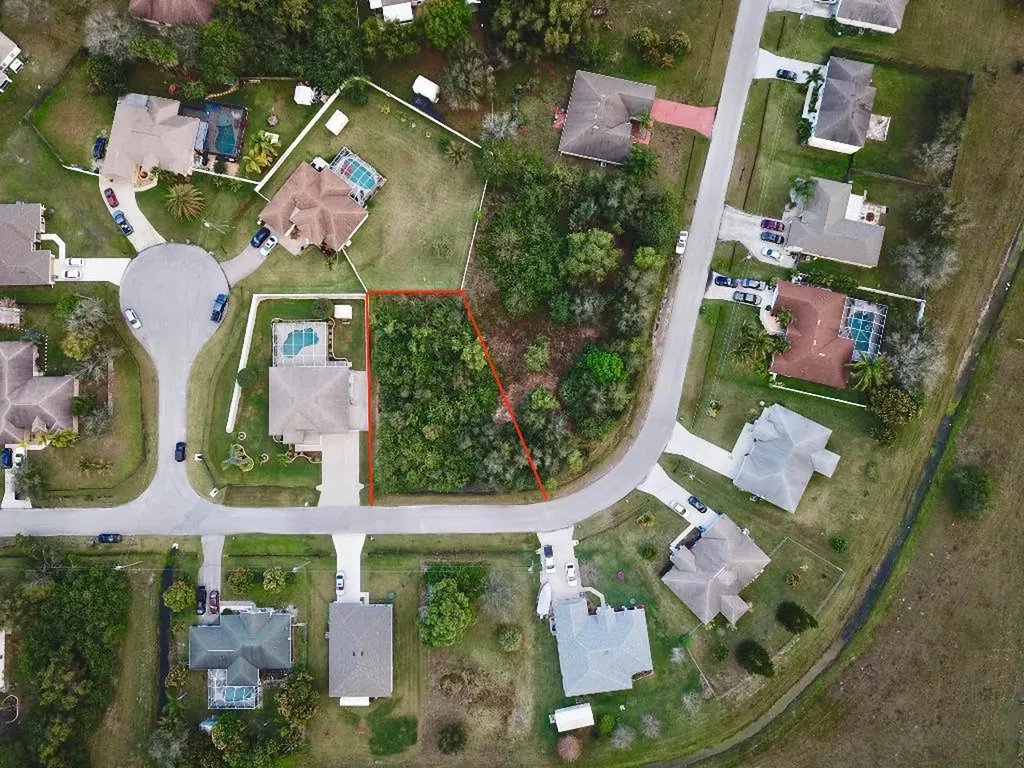 5227 NW North Piper Circle Port St Lucie FL 34986