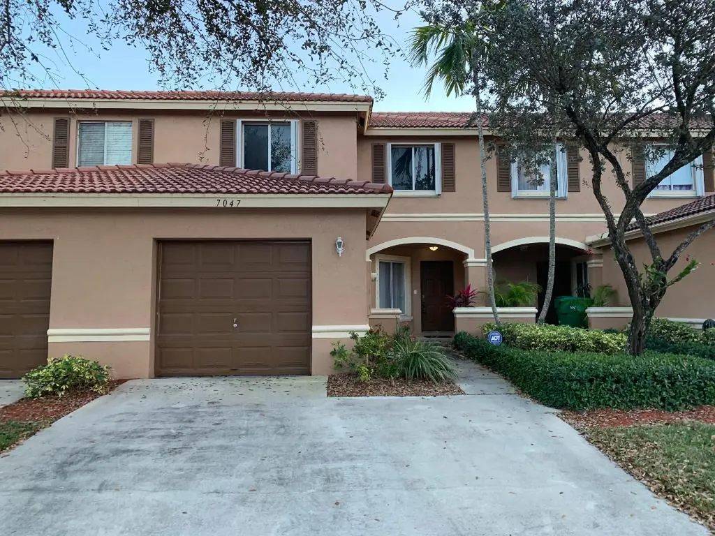 7047 Hawks Nest Terrace Riviera Beach FL 33407