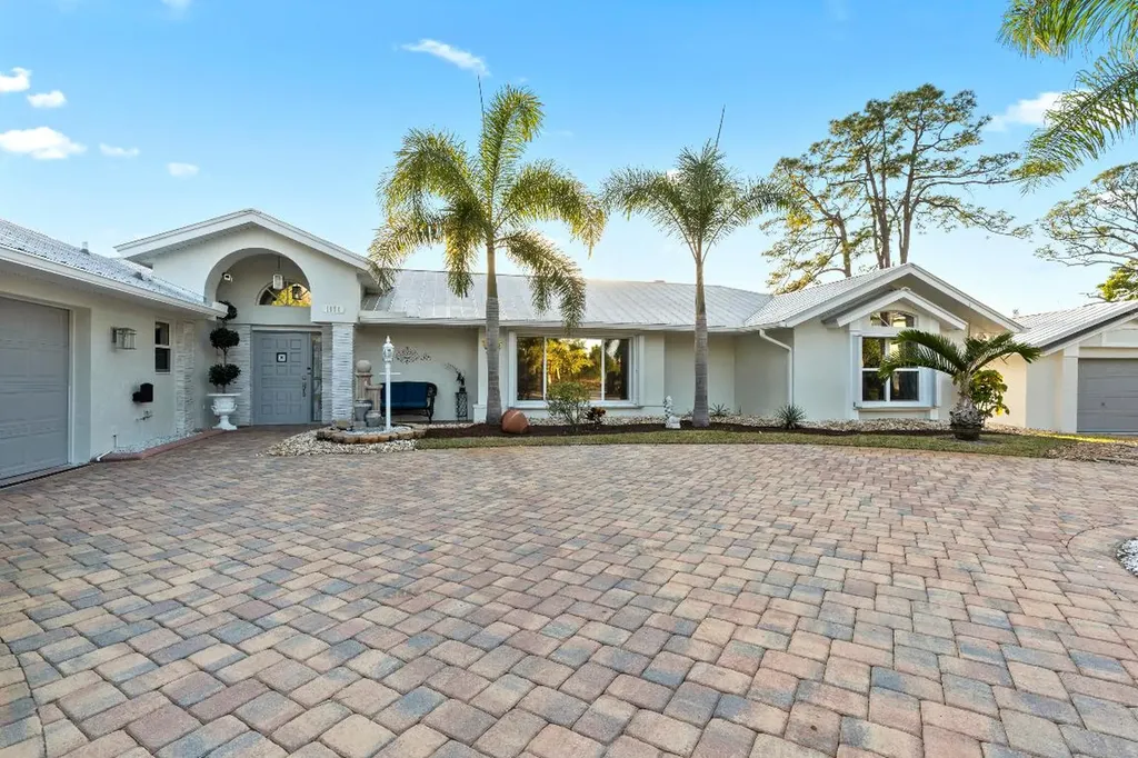1058 SW Hidden River Avenue Palm City FL 34990