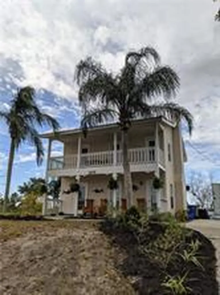 1675 2nd Court SW Vero Beach FL 32962