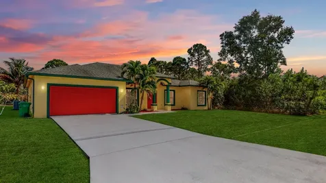5937 NW Carefree Street Port St Lucie FL 34986
