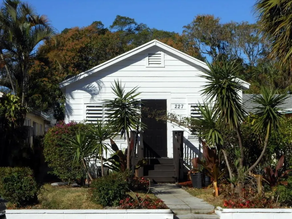 227 N F Street Lake Worth Beach FL 33460