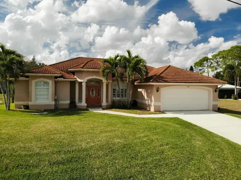 198 SW Ridgecrest Drive Port St Lucie FL 34953