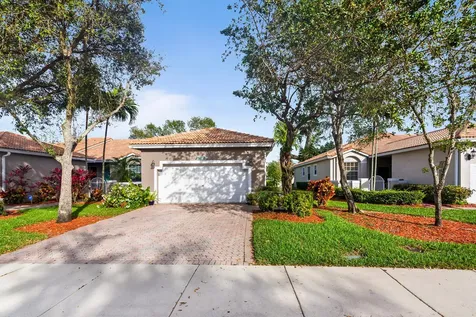 2860 E Aragon Boulevard Sunrise FL 33313