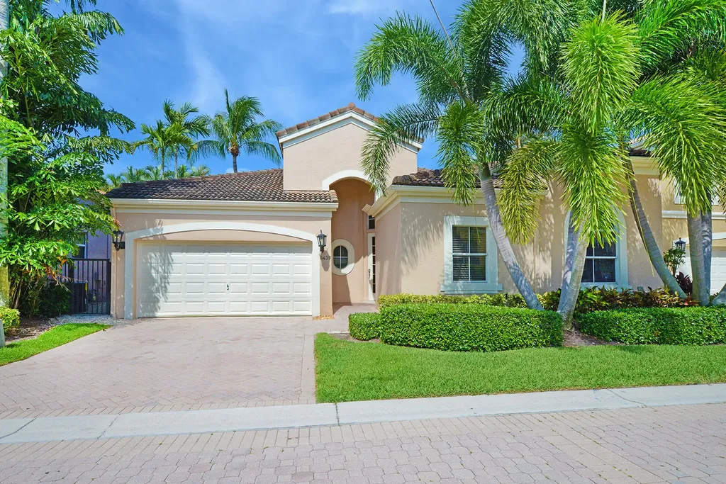 6439 NW 43rd Terrace Boca Raton FL 33496