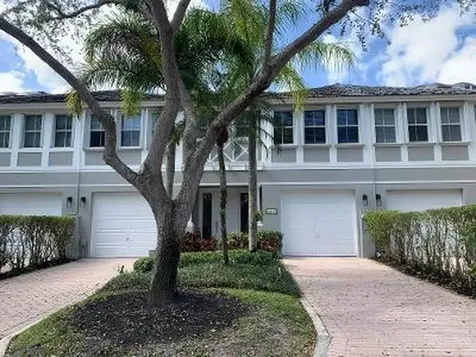 5843 NW 40th Terrace Boca Raton FL 33496