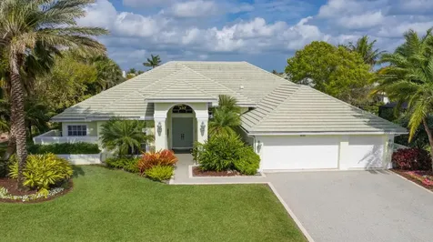 8867 SE Marina Bay Drive Hobe Sound FL 33455