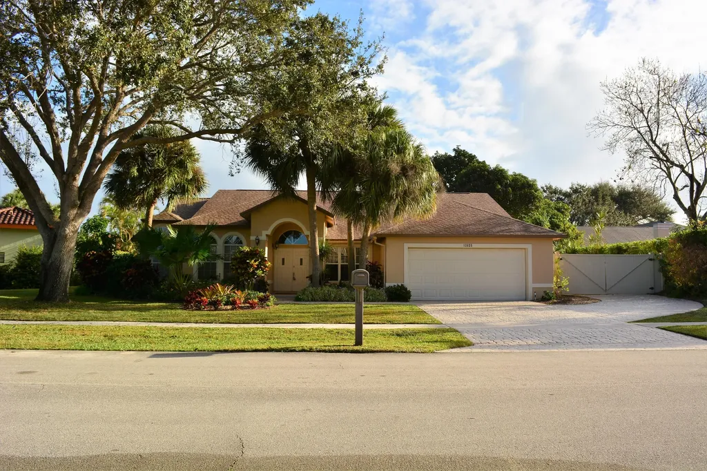 12625 Whitby Street Wellington FL 33414