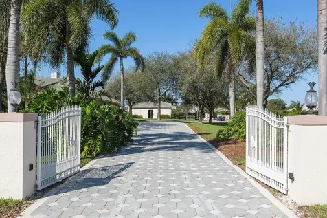2168 Appaloosa Trail Wellington FL 33414