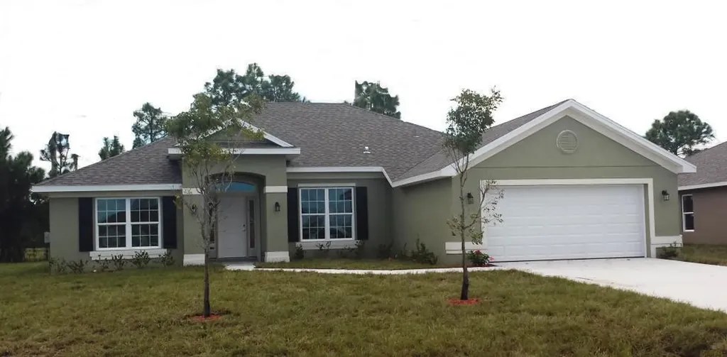 5791 NW Culebra Avenue Port St Lucie FL 34986