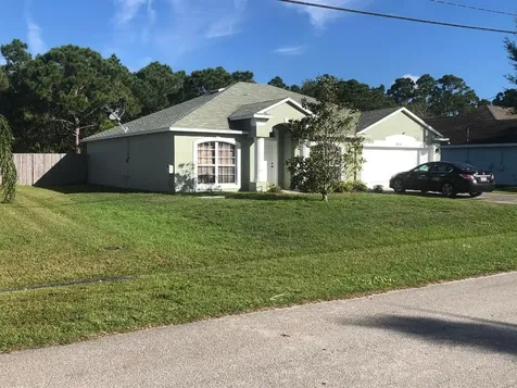 5531 NW Whitecap Road Port St Lucie FL 34986