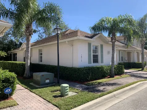 1814 Oak Grove Court Vero Beach FL 32966