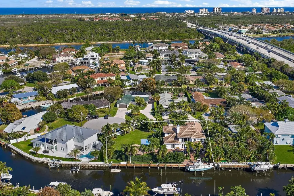 14063 Port Circle Palm Beach Gardens FL 33410