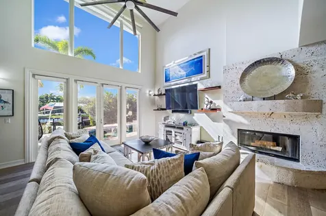 14063 Port Circle Palm Beach Gardens FL 33410