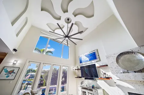 14063 Port Circle Palm Beach Gardens FL 33410