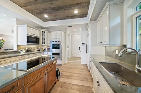 14063 Port Circle Palm Beach Gardens FL 33410