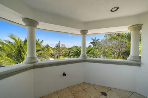 14063 Port Circle Palm Beach Gardens FL 33410