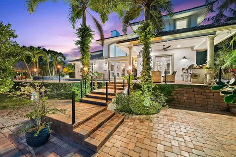 14063 Port Circle Palm Beach Gardens FL 33410