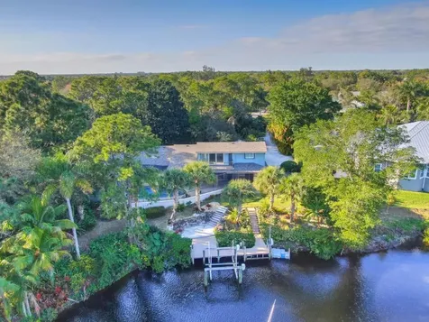 5258 SW Anhinga Avenue Palm City FL 34990